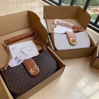 Sale Guess ทรงพอร์ช แถมใบลูก ลดเยอะมาก งานตามหาใน ig