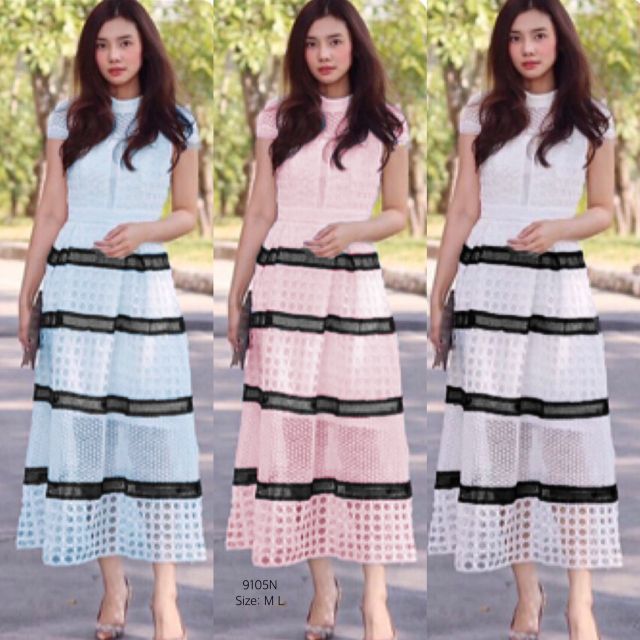 TW9105  Maxi Dress แม็กซี่เดรสแขนกุด ทรงคลุมไหล่ งานลูกไม้