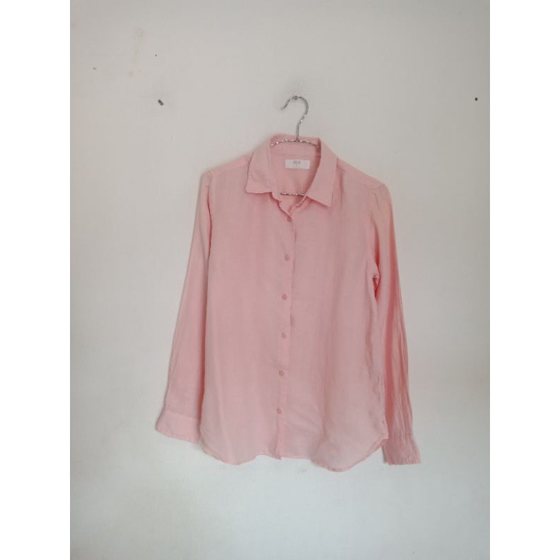 KEMEJA Uniqlo M เสื้อเชิ้ตผ้าลินินเด็กผู้หญิง