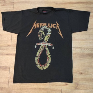 METALLICA ©Pushead เสื้อวงดนตรี เสื้อวงร็อค ลายเสื้อวงเมทาริก้า ลายงู