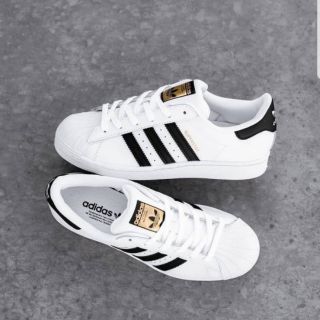 adidas Superstar ขาวดำป้ายทอง Size 3.5UK- Size 10.5UK