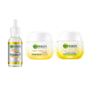 เซตการ์นิเย่ ไบรท์ คอมพลีท บูสเตอร์ เซรั่ม +เดย์ +ไนท์ครีม Garnier Bright Complete Serum set เซรั่มหน้าใส, เซรั่มวิตามิน