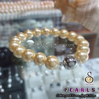 สร้อยข้อมือมุกเปลือกหอย 10 มม. สีขาว ร้านมุกศรีทอง Srithongpearls สินค้า OTOP พังงา