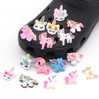 Jibbitz pvc ลายการ์ตูนยูนิคอร์นน่ารัก ถอดออกได้  Crocs accessories shoe charms diy ถอดได้ รองเท้าแตะ หัวเข็มขัด 1000 รุ่น สําหรับคุณเลือก ของขวัญสำหรับสาวๆ