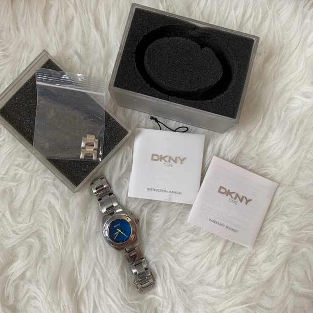 นาฬิกา DKNY ของแท้ อุปกรณ์ครบมาก
