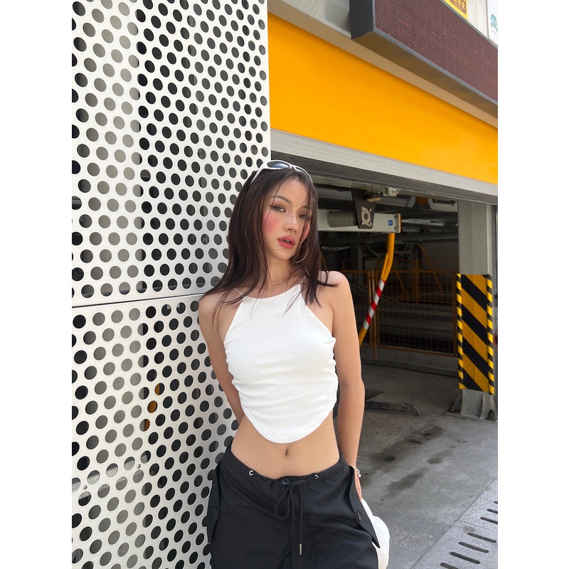 Maddy Halterneck top ครอปสายเดี่ยว สีพื้น สายฝอ_Gioia.991 ( #gii460 )