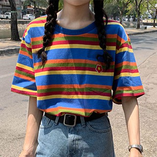 เสื้อยืดคอกลมแขนสั้นลายขวางสีรุ้งสำหรับผู้หญิง