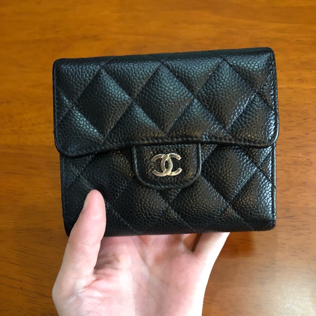 Chanel short wallet  trifold holo 24