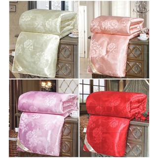 ผ้าห่มผ้าแพร ขนาด6ฟุต ไส้ใยไหมบริสุทธิ์ 100% มีพร้อมส่ง 5 สี