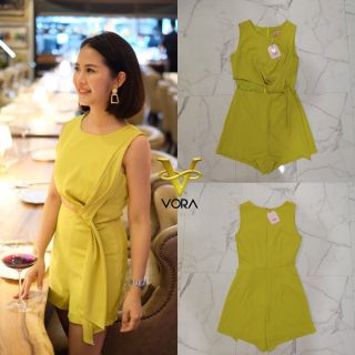 Jumpsuit​ แขนกุดขาสั้น สีเหลืองมะนาว