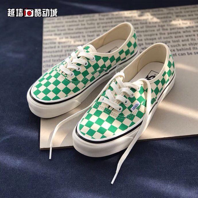 Green cheap vans checkered