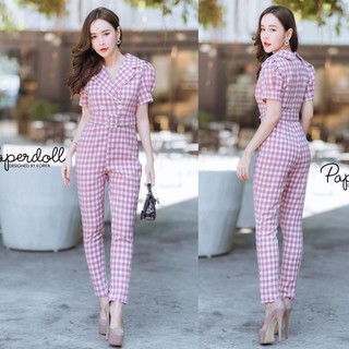 Paperdoll จั้มสูทลายสก๊อตสีชมพู คอปก แขนพอง กระดุมหน้า ขาทรงกระบอก มาพร้อมเข็มขัดเข้าชุก เนื้อผ้าดี