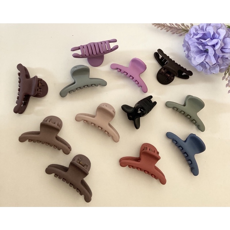 กิ๊บหนีบผมเกาหลี🇰🇷4Cm 1 ชิ้น))นำเข้าจากเกาหลี ของแท้ MADE  IN KOREA 🇰🇷คุณภาพดี ทนทาน