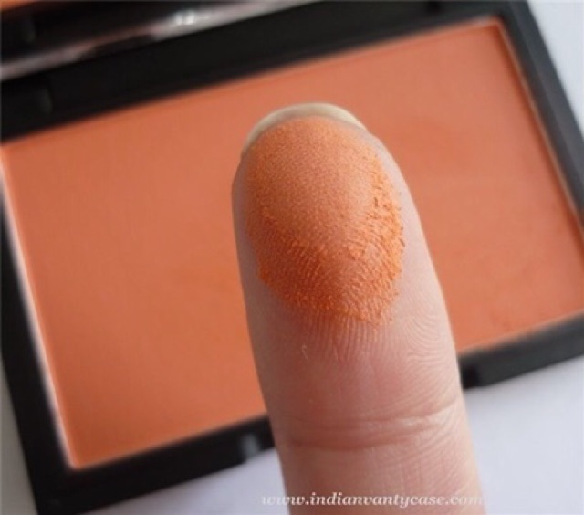 sleek life's a peach