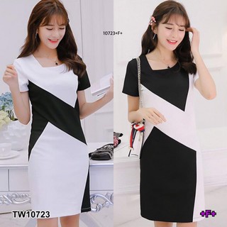 👗Pfashion [ส่งไว!!🚛] P10723 เดรสแขนสั้นทูโทน Two-tone short-sleeved dress