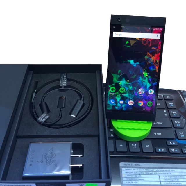 พร้อมส่ง Razer Phone2 เครื่องศูนย์มือสอง สภาพสวยมาก / อุปกรณ์ครบยกกล่อง