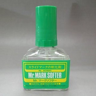 น้ำยา ละลาย DECAL Mr. Mark Softer ขนาด 40ml