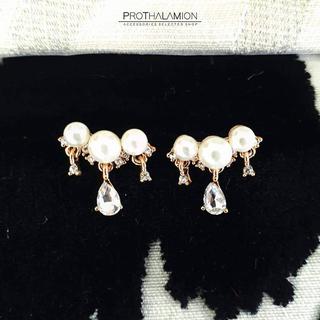 ูLuxury Chic Pearl Diamond Earrings : ต่างหู ต่างหูออกงาน ตุ้มหู มุก ประดับ เพชร