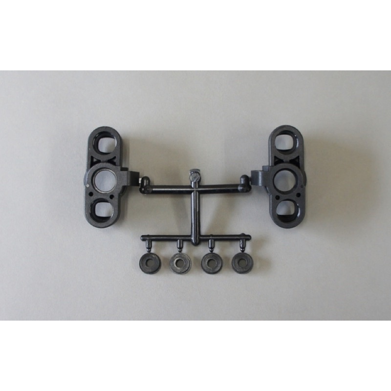 Mugen Seiki E2147 Front Upright L/R (1.5): X8/E, X8T/E, X7, X8