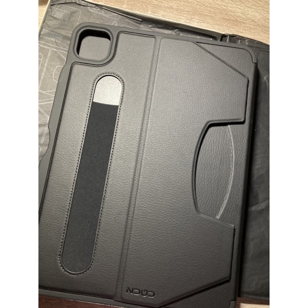 ส่งต่อ ZUGU CASE The Alpha สำหรับ iPad Pro 11 (2021 / 2020 / 2018) สีดำ