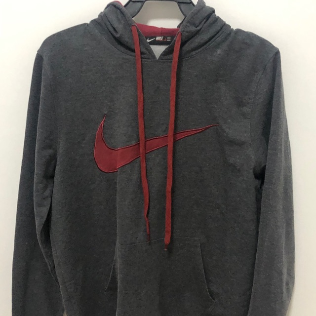 [พร้อมส่ง🇹🇭/มือสองของแท้100%]Nike hoodie เสื้อฮู้ดไนกี้สีเทาเข้มปักโลโก้อย่างดี