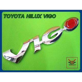 TOYOTA HILUX VIGO "CHROME" LOGO BADGE EMBLEM (size 18x3 cm.) // โลโก้ สติ๊กเกอร์ ข้อความ VIGO สีโครเมี่ยม พร้อมกาวติด