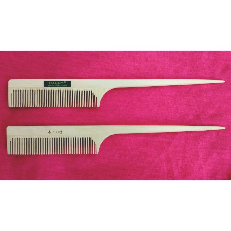 หวีไม้พุด NANNY®  หวีหาง 21  cm. 1 ชิ้น แบบเดียวกับส่งออกญี่ปุ่น  (รุ่นสติ๊กเกอร์ NANNY®)