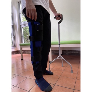 อุปกรณ์พยุงข้อเข่า (knee orthosis) อุปกรณ์ดามเข่า สำหรับผู้ป่วยอ่อนแรงกล้ามเนื้อ อัมพฤษ อัมพาต ประคองเข่า