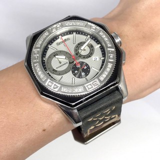 SMALTO Diamonds Swiss Made Quartz Chronograph Date ขนาดตัวเรือน 45 mm.