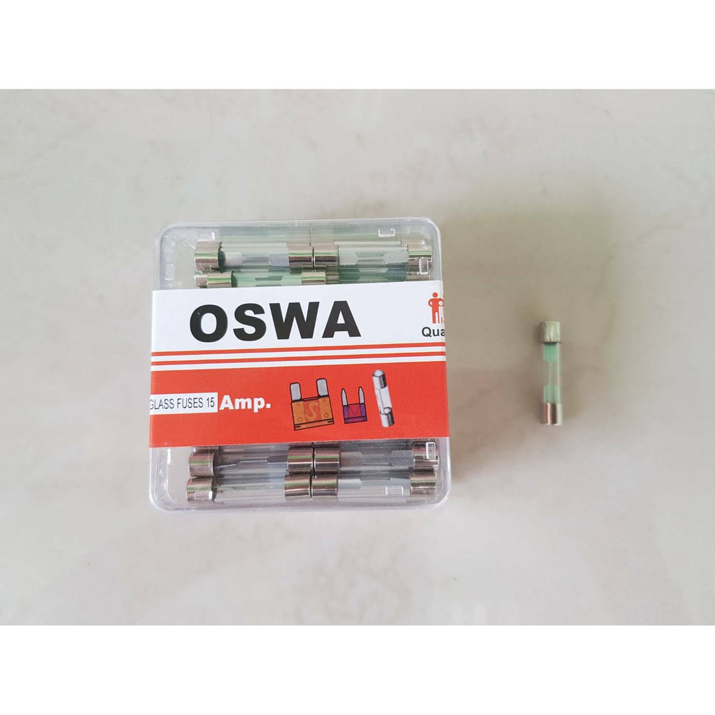 ฟิวล์แก้ว 15A ขนาด6×30มิล (100ตัว) กล่องละ180บาท