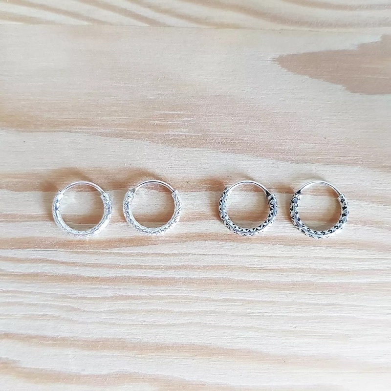 Minimalist925 ต่างหูห่วงทับลาย ( ลาย 2 ) 10 mm. เงินแท้