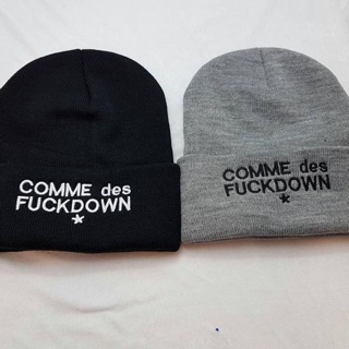 หมวกไหมพรม comme des fuckdown