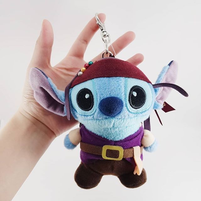 (พร้อมส่ง) พวงกุญแจตุ๊กตา Disney - สติทช์ Stitch x Pirates of the Caribbean l แท้ 🇯🇵