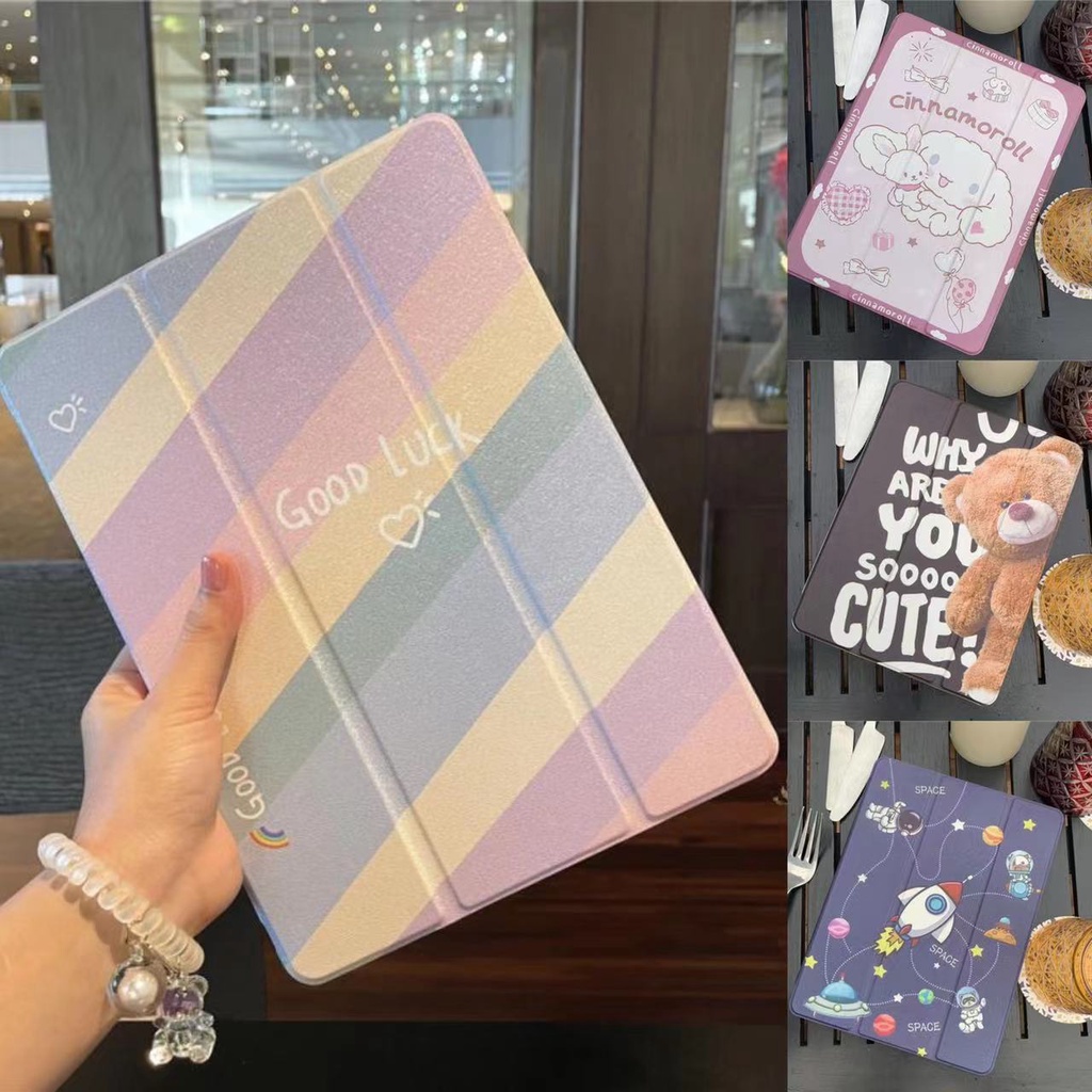 พร้อมจัดส่ง เคสไอแพด gen9 gen8 gen7 10.2 พร้อมช่องเสียบปากกา Air4/5 10.9  ไอแพด pro11 2021เคสลายการ์