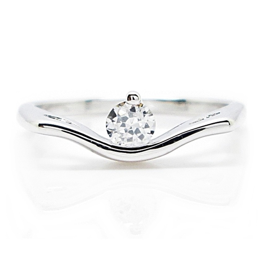 แหวนผู้หญิงมินิมอล เท่ห์ ก้านโค้งประดับเพชร ชุบทองคำขาว