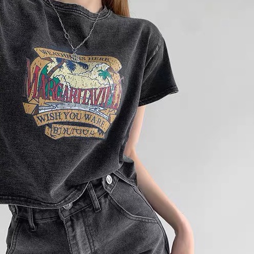 ✣♚Feedback พิเศษย้อนยุคเก่าพิมพ์รอบคอหลวมเอวสูงตัดสะดือสั้นเสื้อยืดแขนสั้น Eur