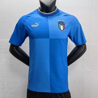 เสื้อกีฬาแขนสั้น คอกลม ผ้าโพลีเอสเตอร์ ลายทีมชาติฟุตบอล Player Issue 22-23 IT Italy สีฟ้า สําหรับผู้ชาย ไซซ์ S-2XL