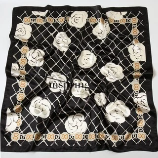scarf ผ้าพันคอ ผ้าซาติน(ขนาด ไหญ่90*90ซม） (สินค้าพร้อมส่งที่ไทย)