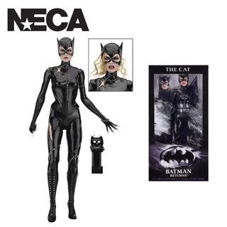 NECA  Batman Returns - 1/4th Scale Action Figure - Catwoman (Pfeiffer)