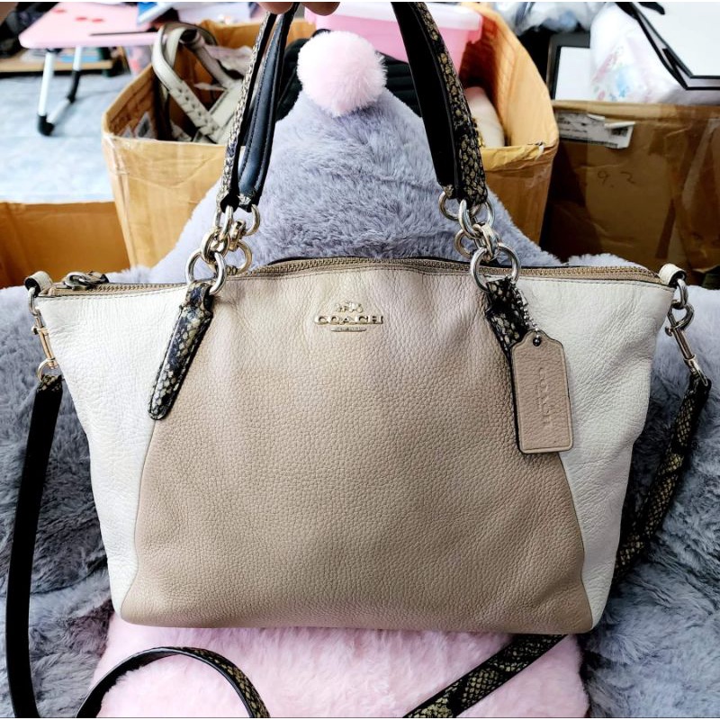 กระเป๋า coach แท้ มือสอง