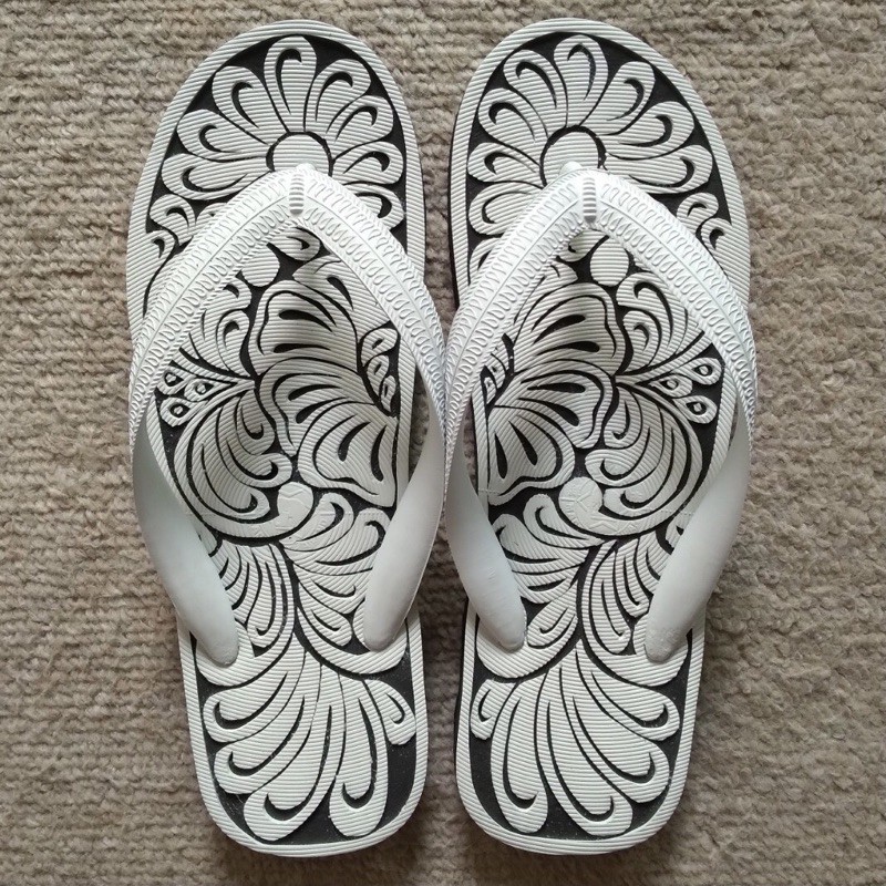 รองเท้าแกะลายช้างดาวแท้100% {HANDMADE}