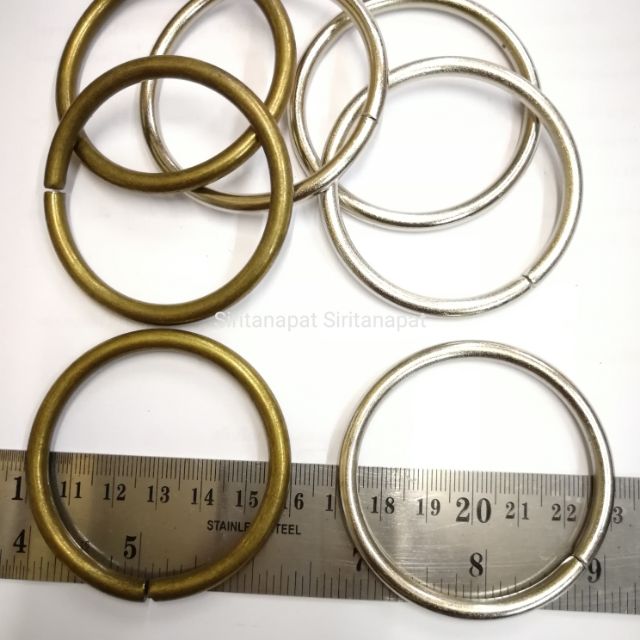 ปลีก/ส่ง ห่วงกลม สีทองเหลืองรมดำ 60 มิล วงใน 50 มิล 2" คู่