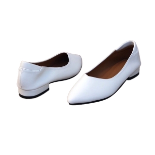 รองเท้าคัทชูไซส์ใหญ่ 35-46 ส้น 1 นิ้ว สีขาว พียู UNTONE [ White 1 ]