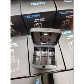 GOPRO HERO 5/6/7Black。TELESIN TRIPLECHARGER BOX