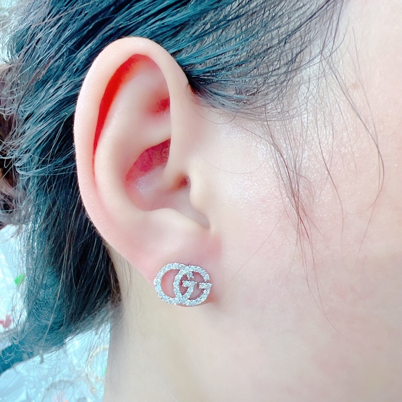 ต่างหูสีขาวแบรนด์ GG