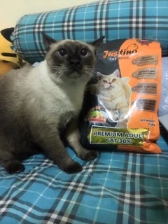 อาหารแมว จัสติโน่ Justino Premium Cat Food