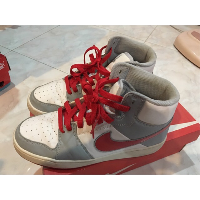 nike backboard 2 mid