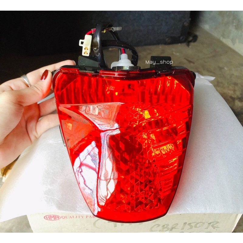 ไฟท้ายชุด CBR 150,250R ปี2011-2012 พร้อมขั้วไฟ หลอดไฟ HMA เกรดAAA 🚚 เก็บเงินปลายทางได้ 🚚