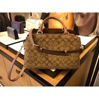 พร้อมส่ง แท้ 100% New Coach ถังใหญ่ รุ่นใหม่  LILLIE CARRYALL IN SIGNATURE CANVAS (COACH 91495) IM/KHAKI SADDLE 2