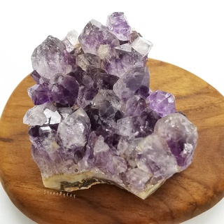 หินอเมทิสต์ผลึกธรรมชาติ Amethyst